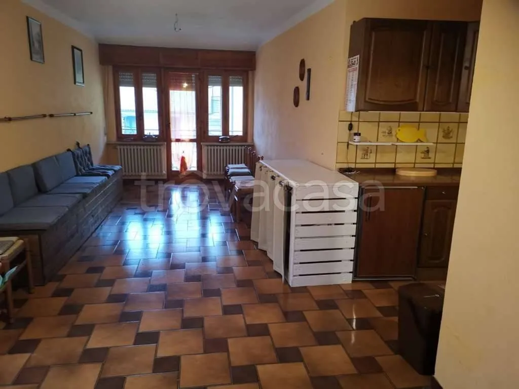 Cuisine - Rustic Apartment with Terraces in Bagnasco