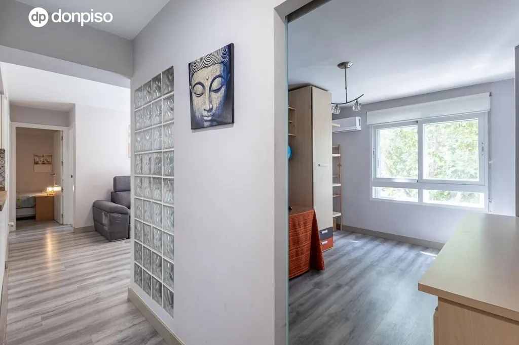 Esik - Modern Flat with Terrace in Avenida Cervantes, Granada