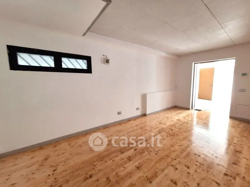 Rooms - Rustic Villa with Private Garden in Trescore Balneario