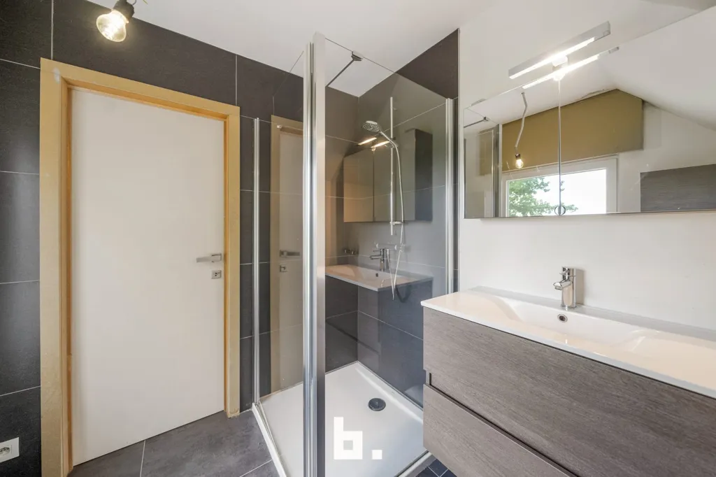 Vannitoad - House with Open View and Garden in Zedelgem