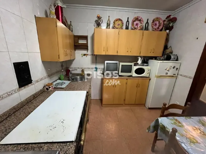 Cuisine - Maison 4 chambres à ES