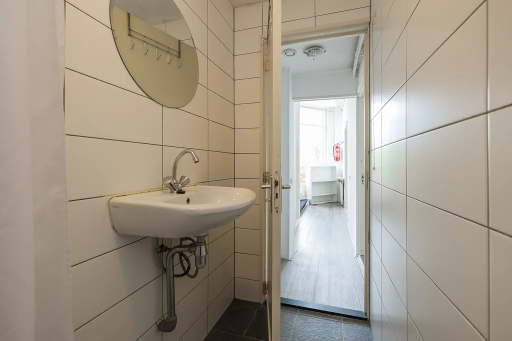 Salles de bain - Charming Maisonette with Balcony in Leiden