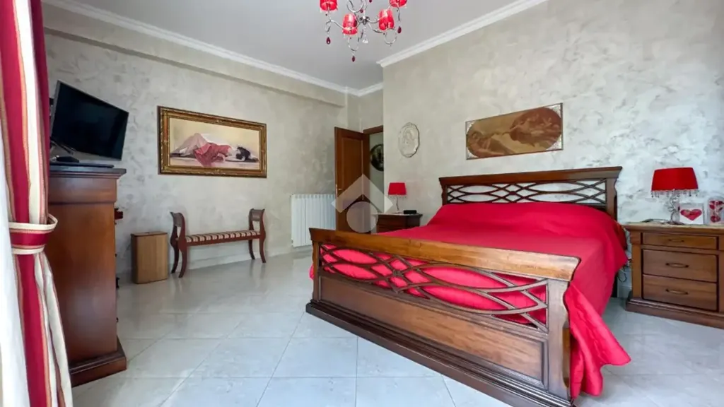 Chambres - 4-Room Apartment with Balcony in Monte Compatri