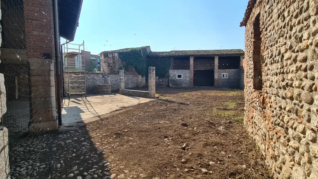 Jardin - Rustic Farmhouse in Borgosatollo
