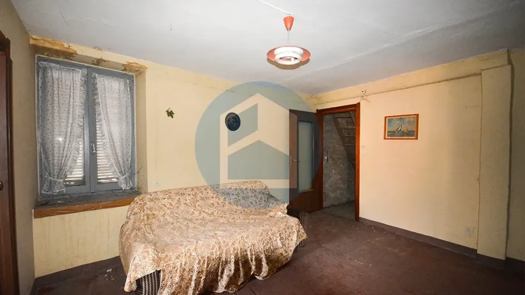 Living Room - Terraced House with Potential in Niardo