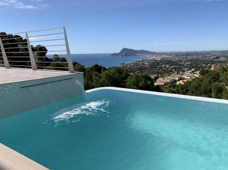 Piscine - Sea-View Villa with Pool in Altea, Alicante