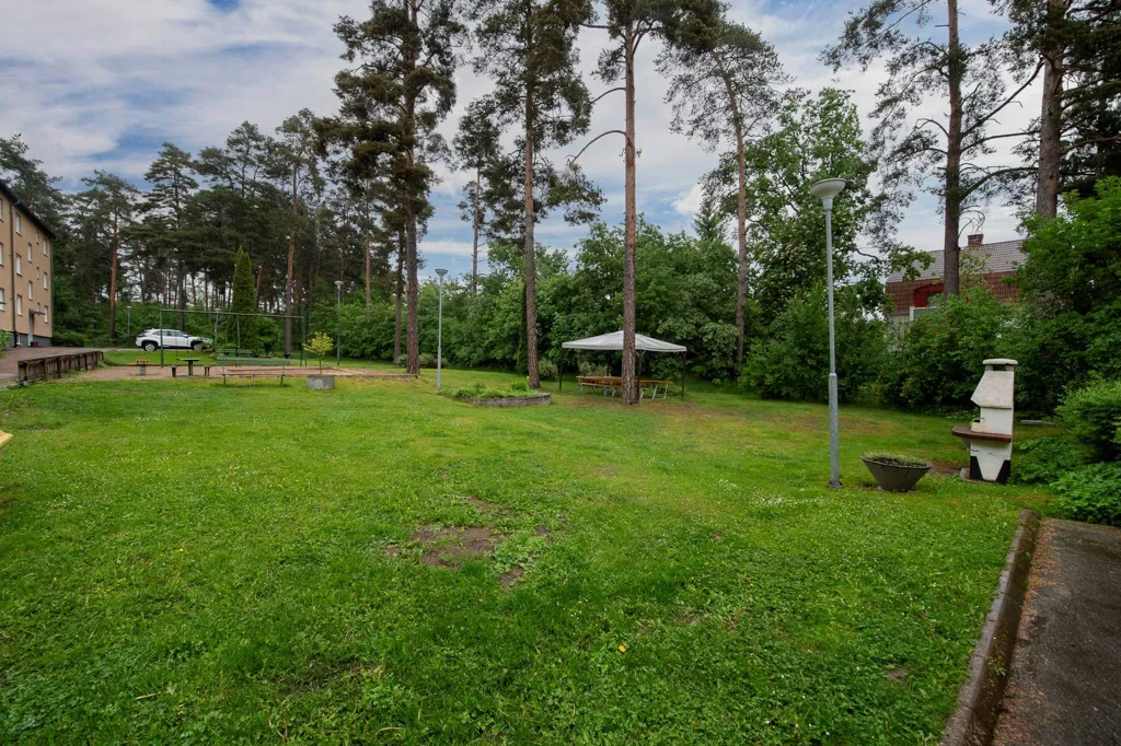 Giardino - Renovated Flat with Balcony in Västerås