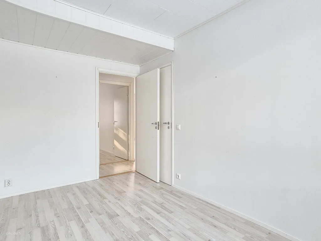 Pièces - Spacious Apartment with Garden in Hollola