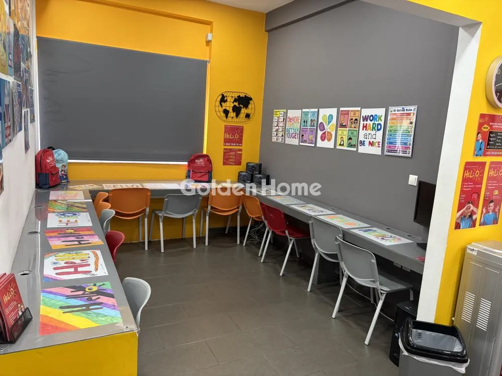 Studio - Commercial Space with Parking in Nea Makri Centre