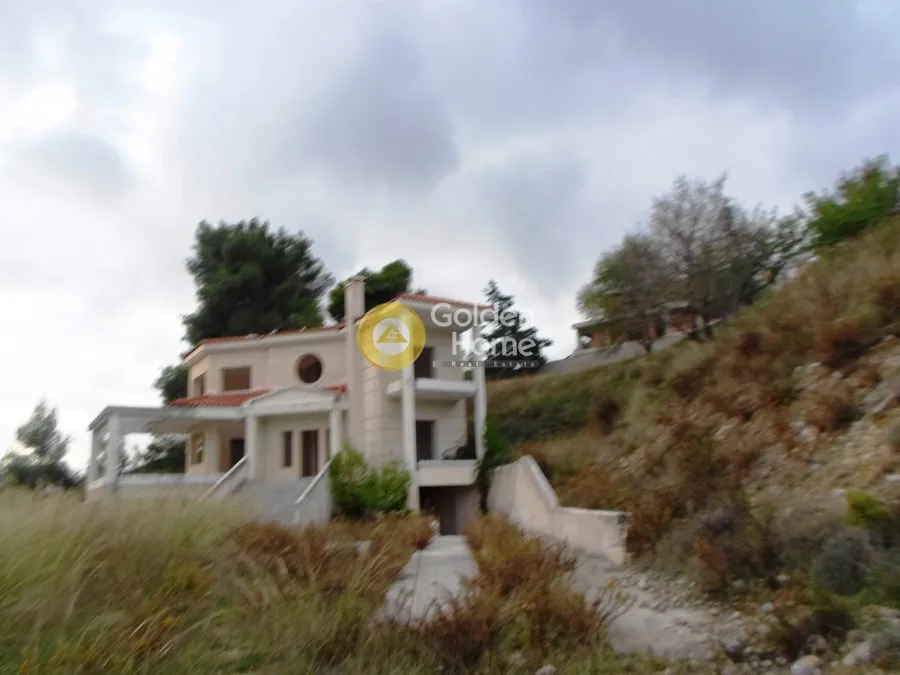 Maison 3 pièces à GR