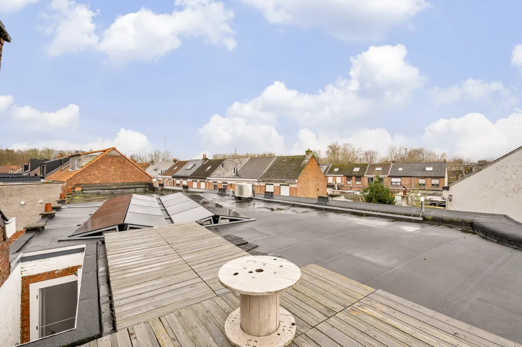 Terrasse - Maison Rénovée avec Espace Polyvalent à Mechelen