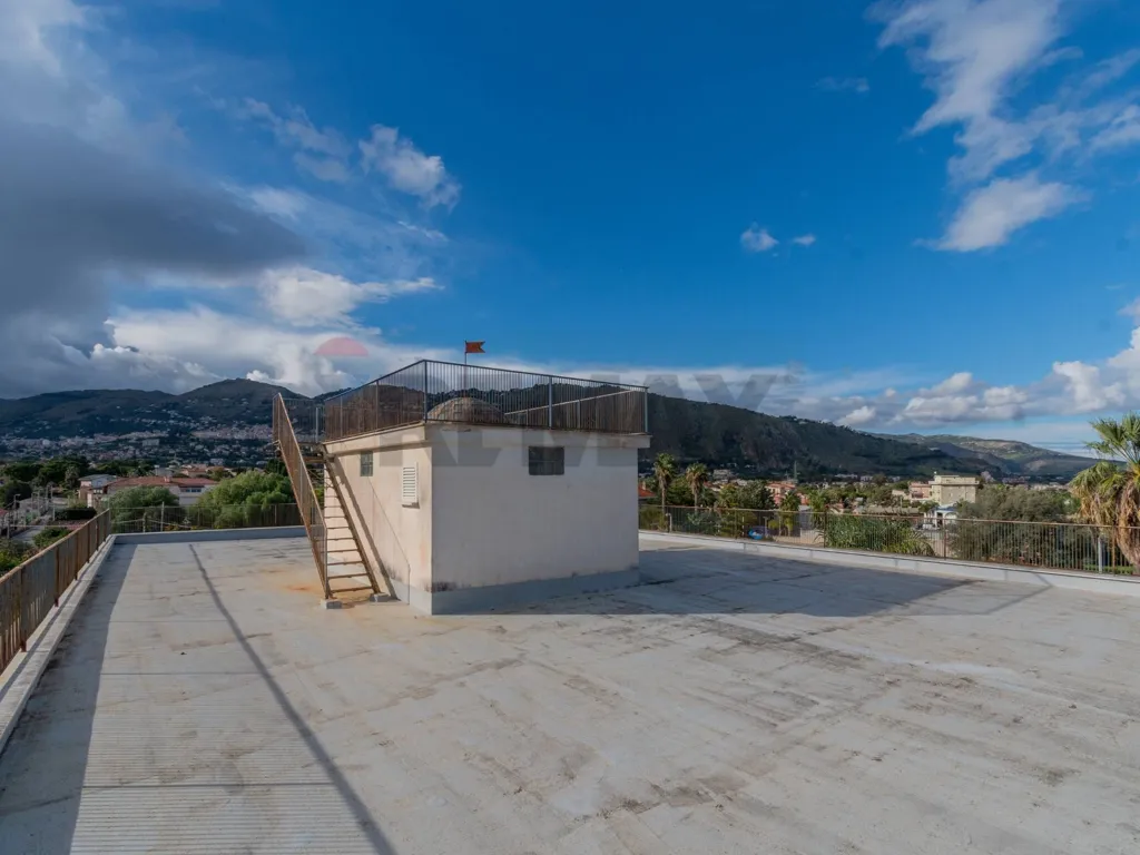 Terrasse - Villa Portion with 360° Views in Villagrazia