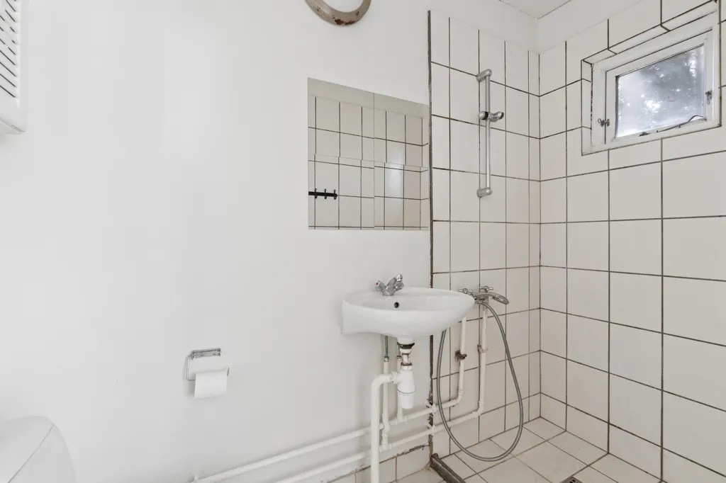 Bagni - Corner Villa with Two Units in Ejlstrup