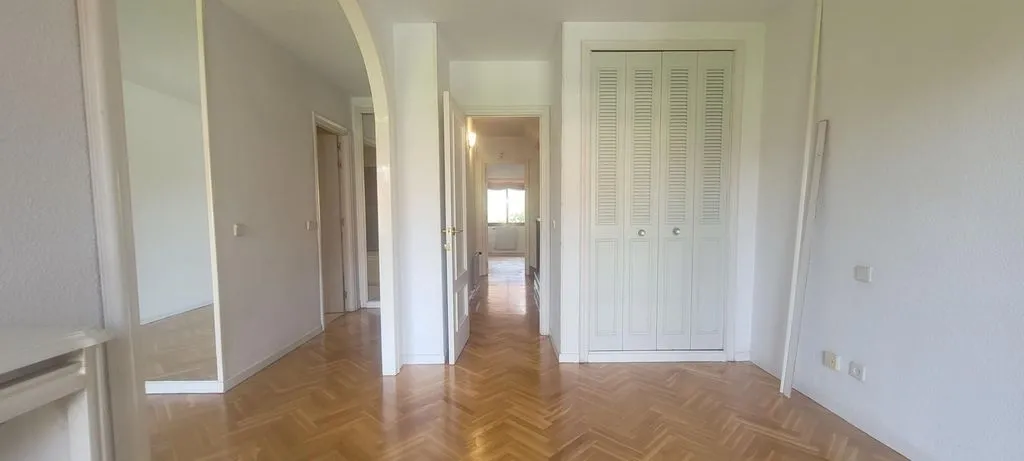Entrée - Luxury Semidetached House with Pool in Majadahonda