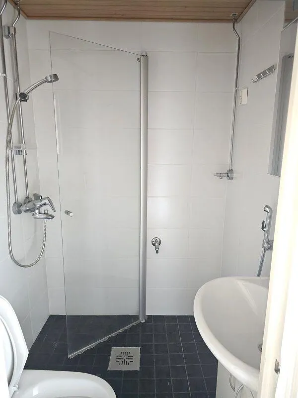 Salles de bain - One-Bedroom Flat with Balcony in Lahti Centre