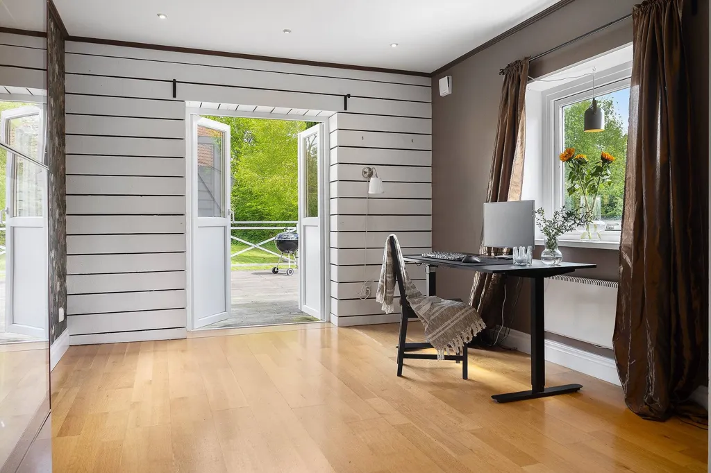 Kabinet - Charming 1900s Villa with Garden in Bjuv