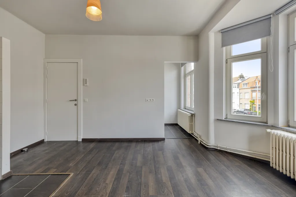 Soggiorno - Commercial Property with Student Studios in Sint-Andries