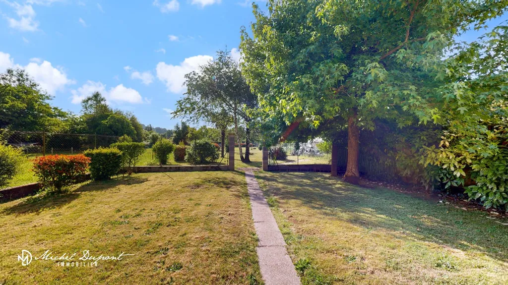 Aed - Charming House with Garden in Le Bugue