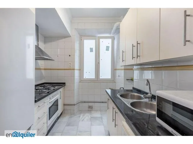 Kitchen - Modern Flat with Lift in Granada
