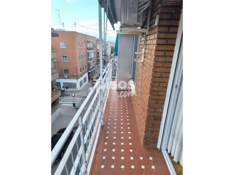 Rõdu - Penthouse Flat with Terrace in Ciudad Lineal