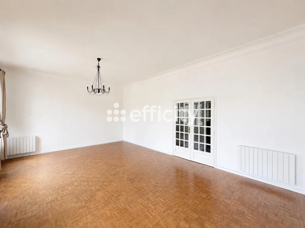 Séjour - Appartement de Caractère avec Vue Mont Saint-Clair à Sète