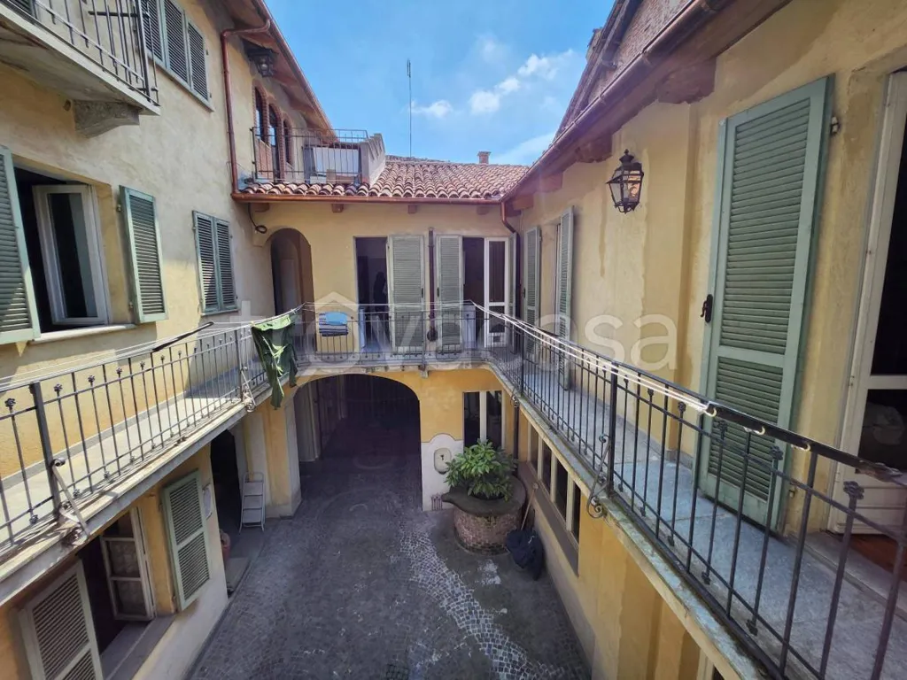 Jardin - Historic Palazzo with Courtyard in Fossano