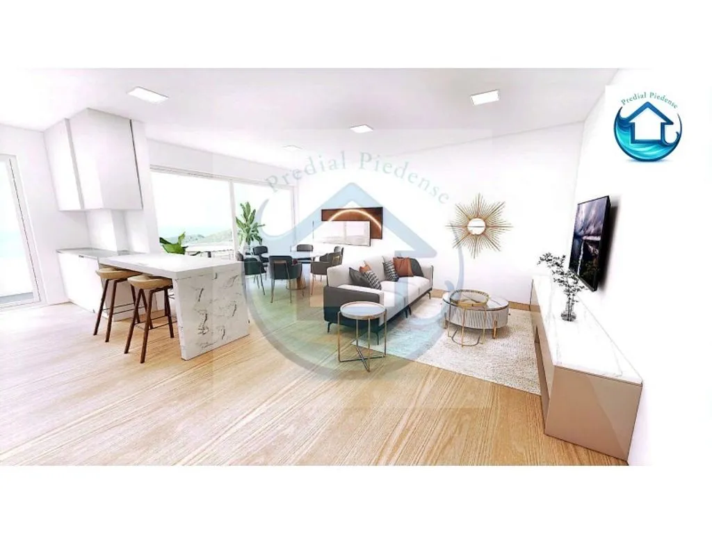 Luxury 3-Bed Flat with Terrace in Castelo, Sesimbra