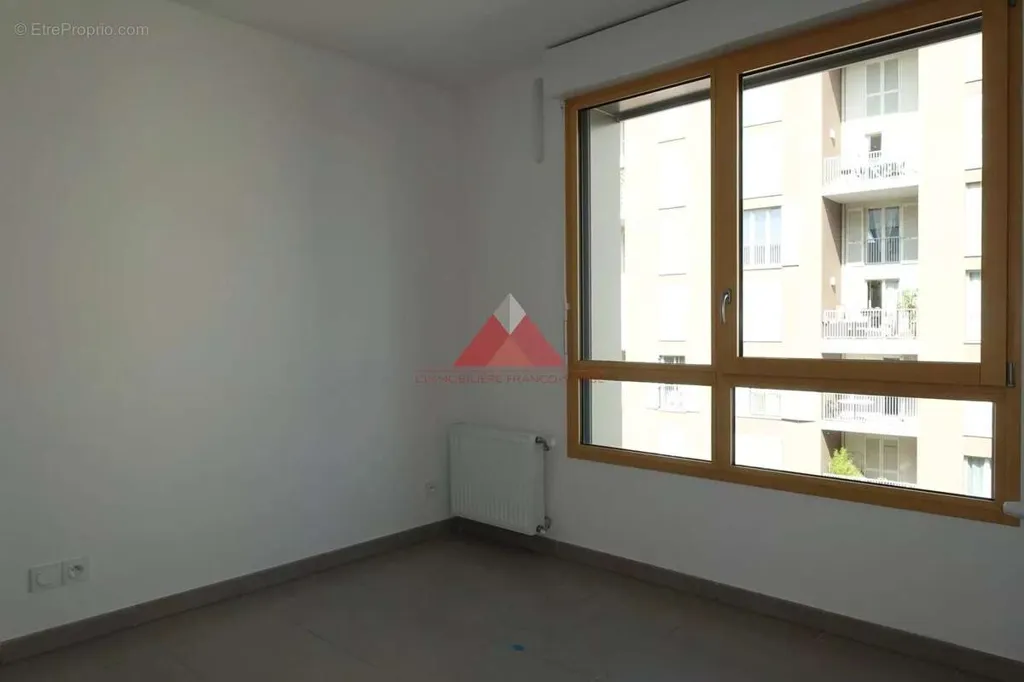 Toad - Studio with Balcony in Lyon 8th
