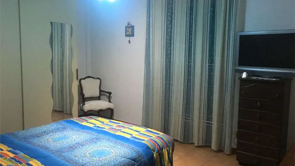 Magamistoad - Rustic-Style Flat with Central Location in Cosenza