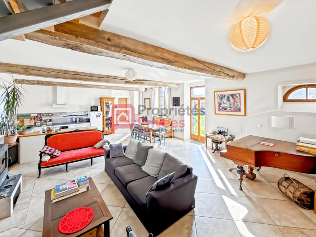 Séjour - Maison avec Deux Habitations et Grand Terrain à Sergines