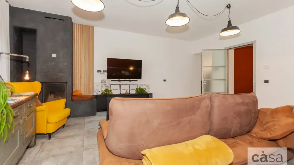 Elutuba - Charming Rustico with Terrace in Vedano Olona