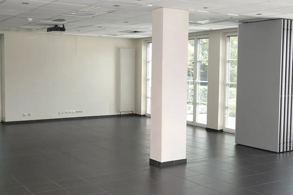 Toad - Fully Renovated Office Building in Leuven