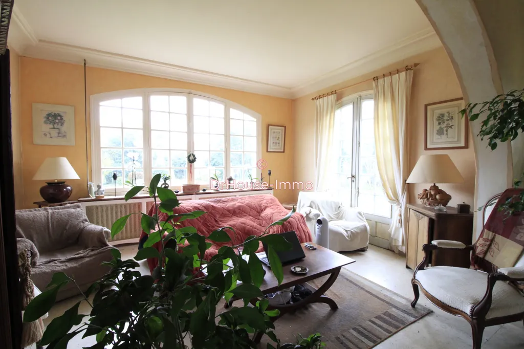 Soggiorno - 10-Piece Manor with Marble Features in Beaumont-le-Roger