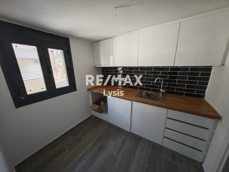 Köök - Modernised Studio with Balcony in Rethymno