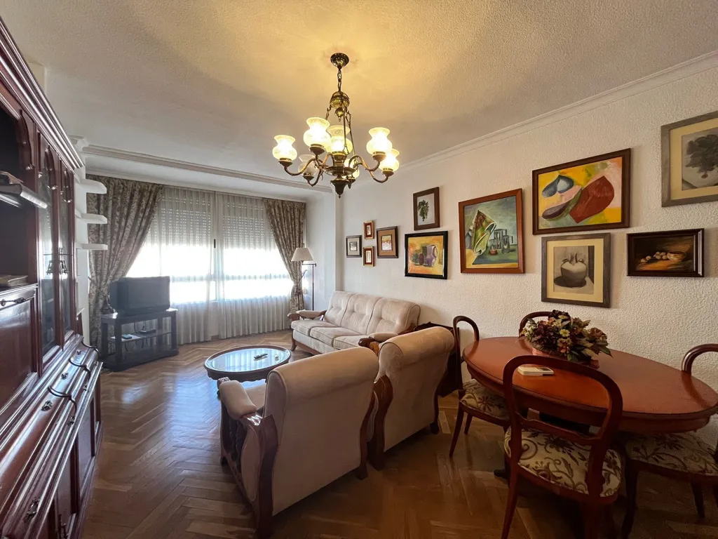 Soggiorno - Central Flat with Balcony in El Torreón