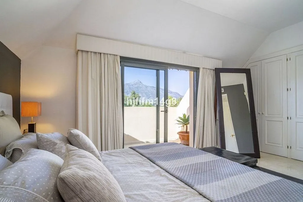 Magamistoad - Duplex with Pool in Casco Antiguo