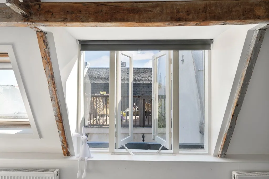 Pièces - Loft-Style Apartment with High Ceilings in De Pijp