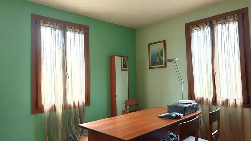 Office - Villa with Pool and Garden in Correggio