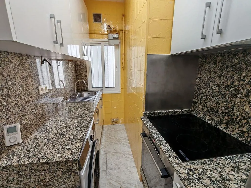 Cucina - Reformed Flat with Balcony in Vigo