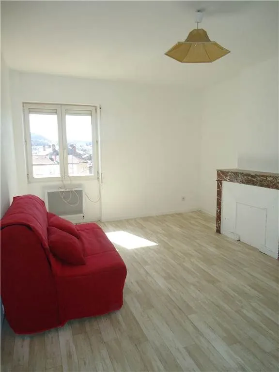 Elutuba - Bright Studio in Le Soleil, Saint-Étienne
