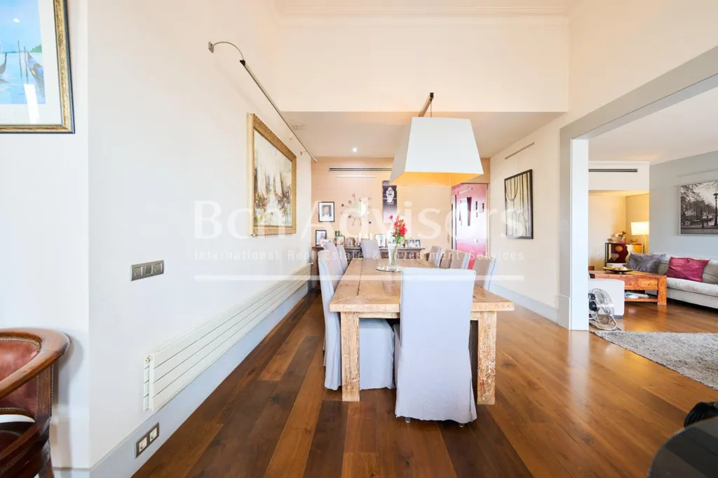 Söögituba - Penthouse with Rooftop Pool in Dreta de l'Eixample, Barcelona