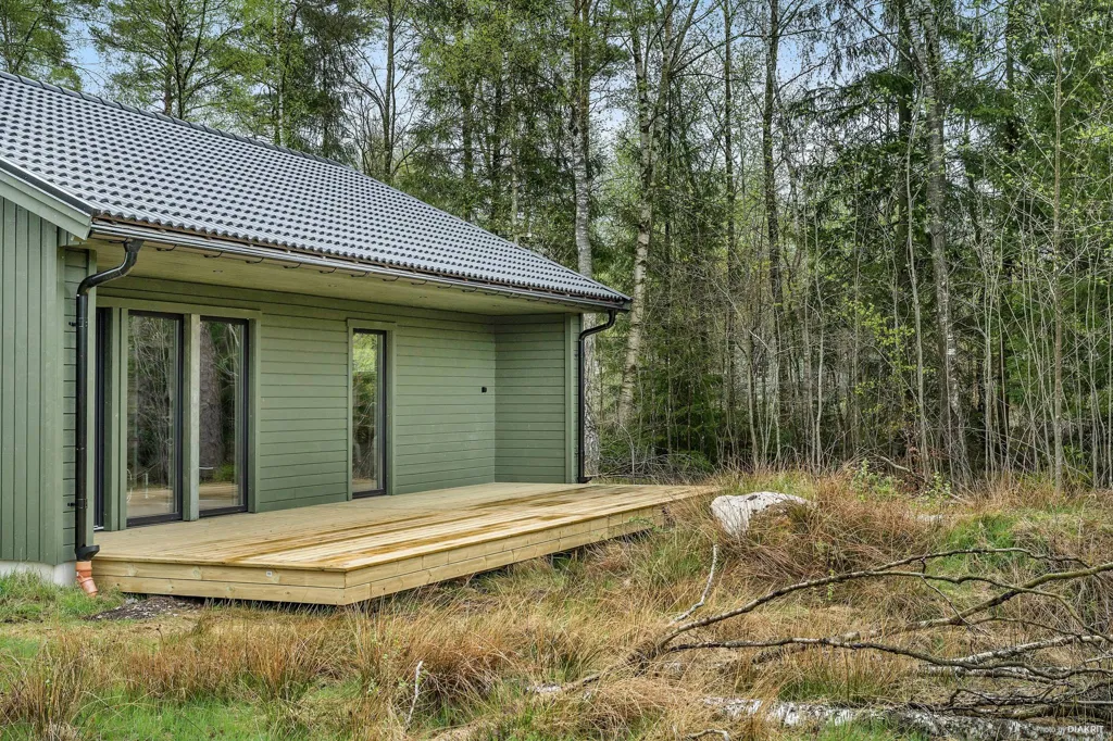 Välivaade - Contemporary Villa with Garden in Ljung