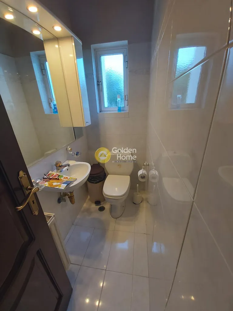 Vannitoad - Modern Apartment with Garden in Rafina Centre