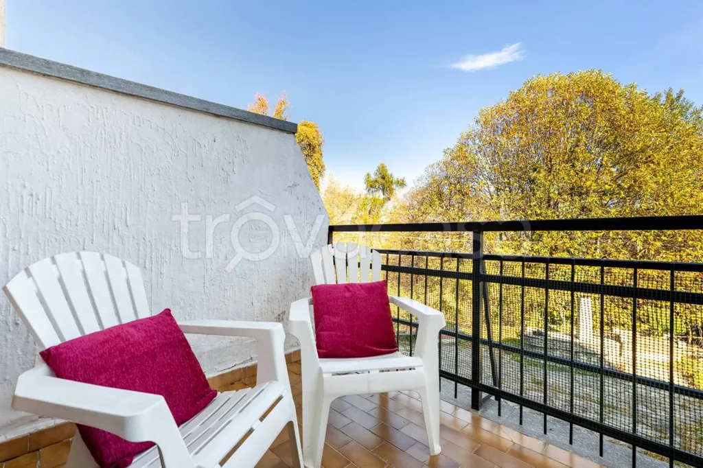 Rõdu - Two-Level Apartment with Terraces in Bibiana