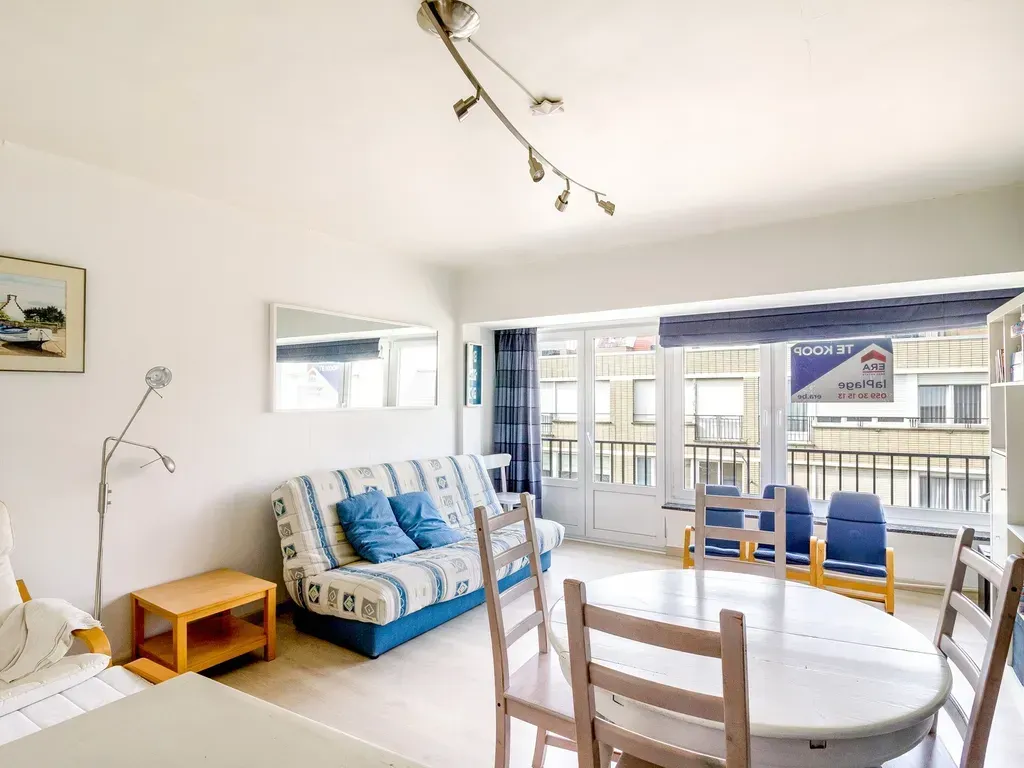 Elutuba - Bright Apartment with Seafront Proximity in Westende