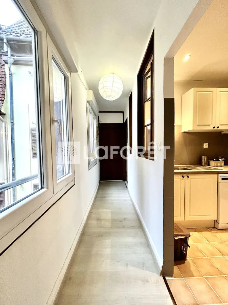 Entrée - Appartement Meublé 2 Pièces au Cœur de la Krutenau