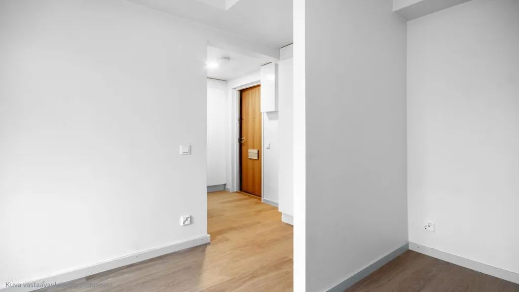 Entrée - Renovated Studio Flat in Matinkylä, Espoo
