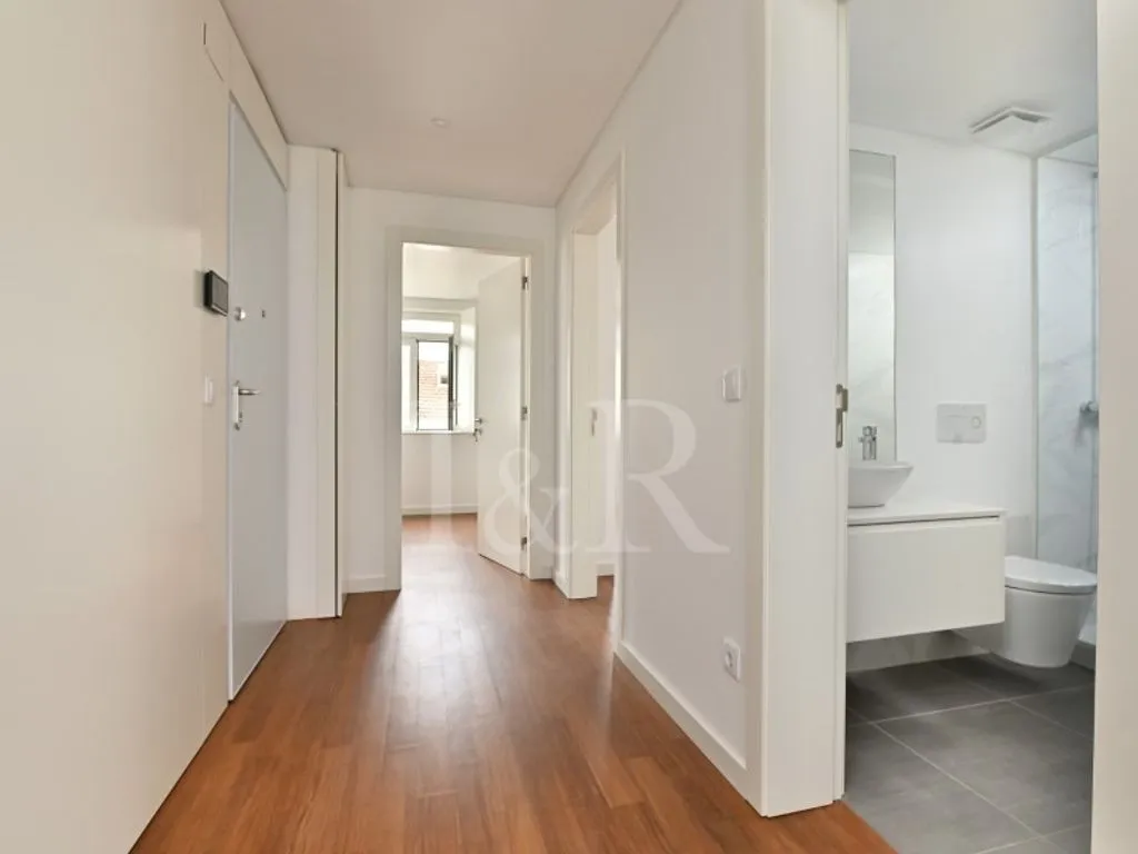 Entrée - Luxury Apartment with Balcony in Lisbon