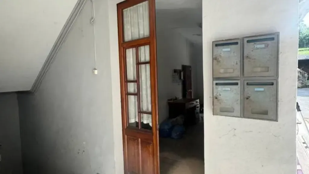 Entrée - Terraced House with Multiple Apartments in Brusnengo