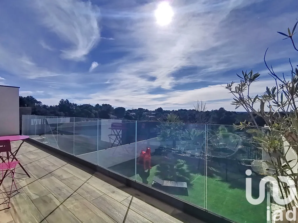 Terrasse - Villa d'Architecte avec Vue Panoramique à Nîmes